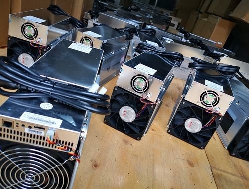 SHA 256 3360W Whatsminer M31s+ tachtigste Hashrate met Psu 2 Ventilators